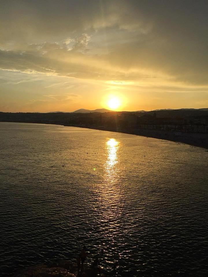 Cosy Pres Du Port * Nizza